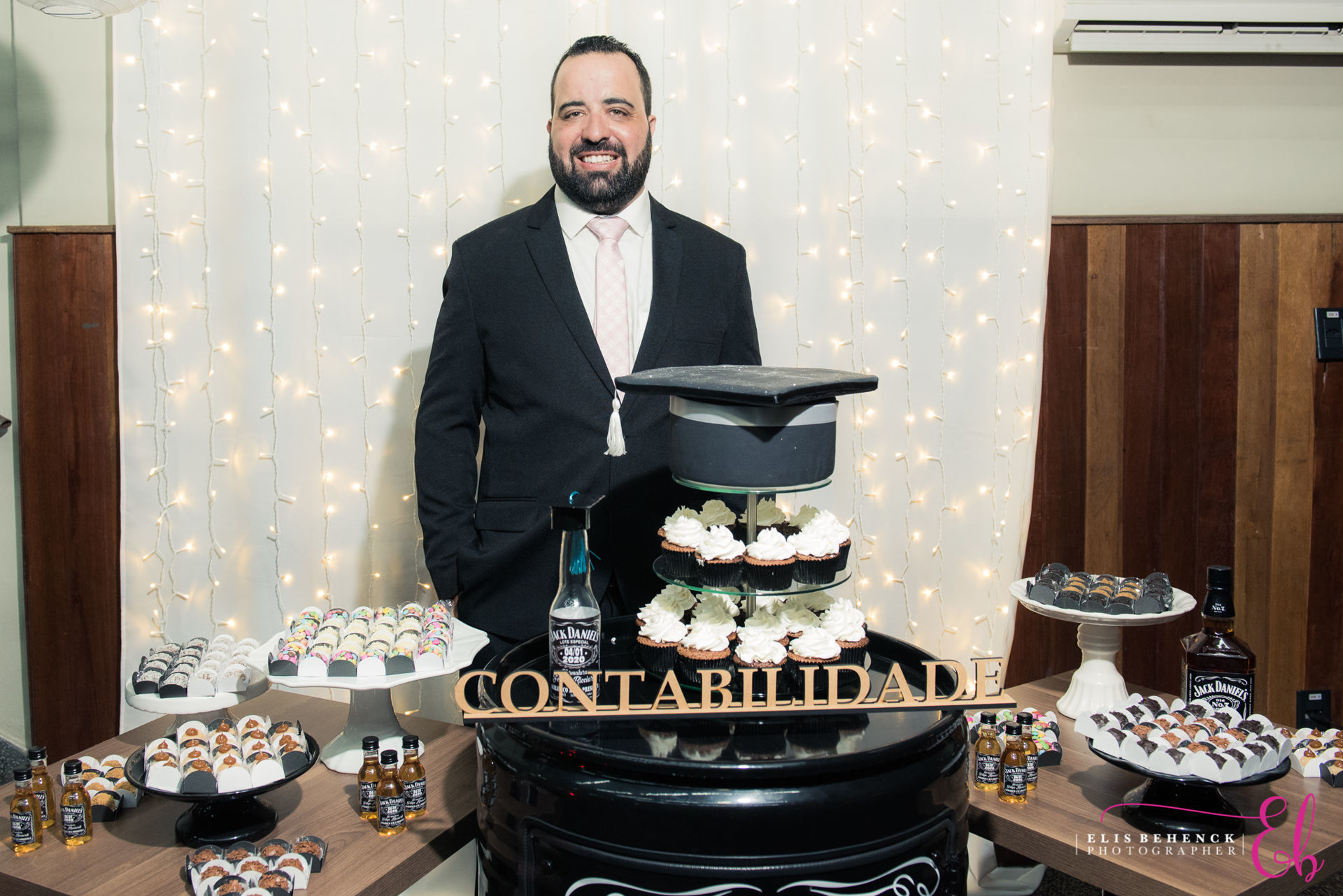 Foto Festa de Formatura Felipe - Ciências Contábeis - Imagem 24