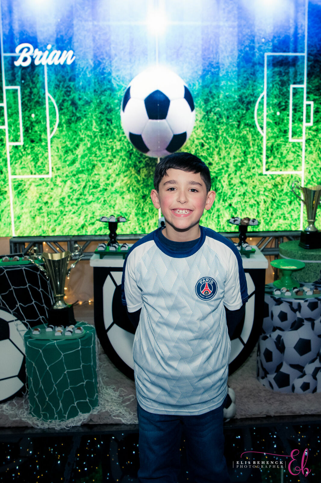 Foto 8 anos Brian - Imagem 20