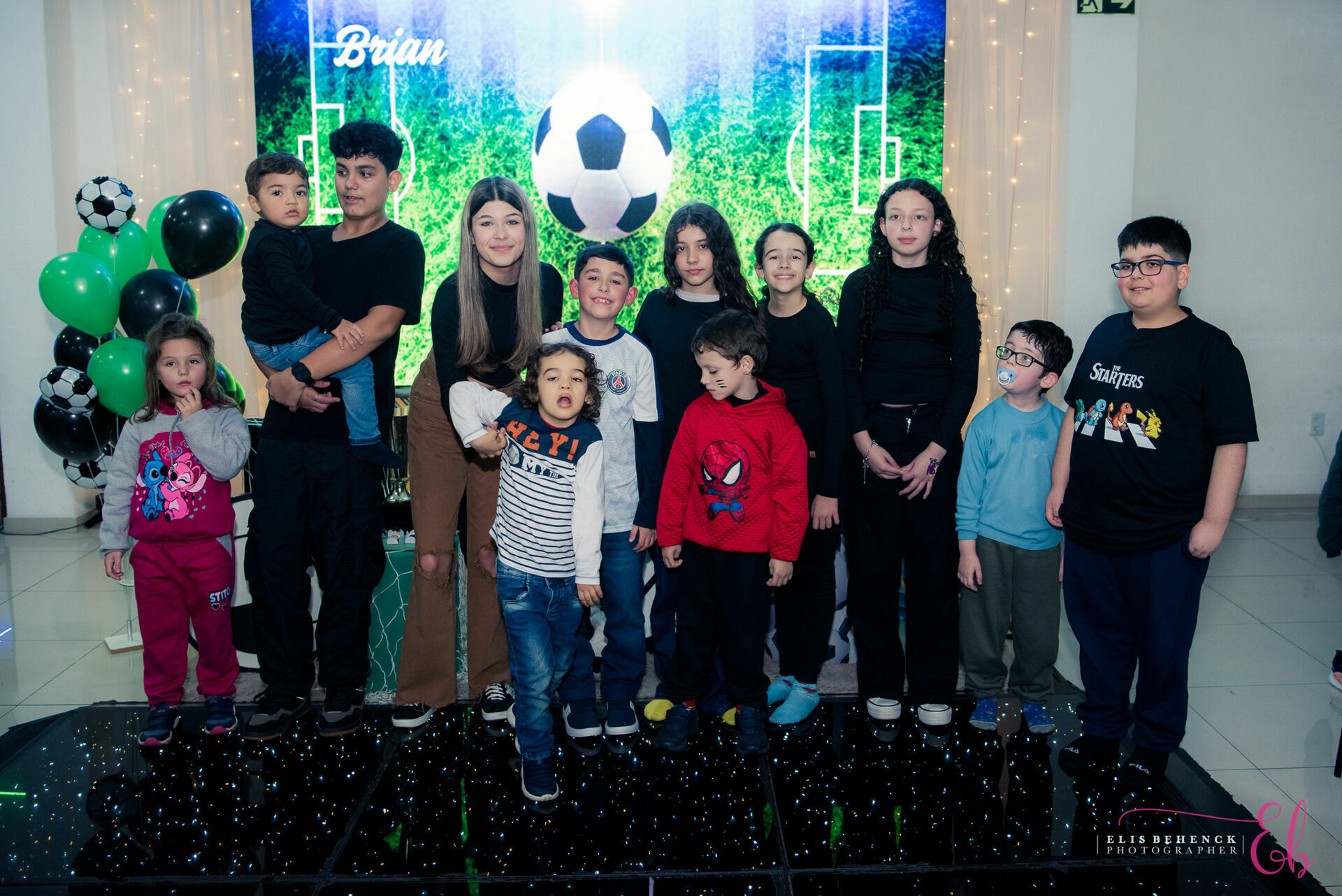 Foto 8 anos Brian - Imagem 22