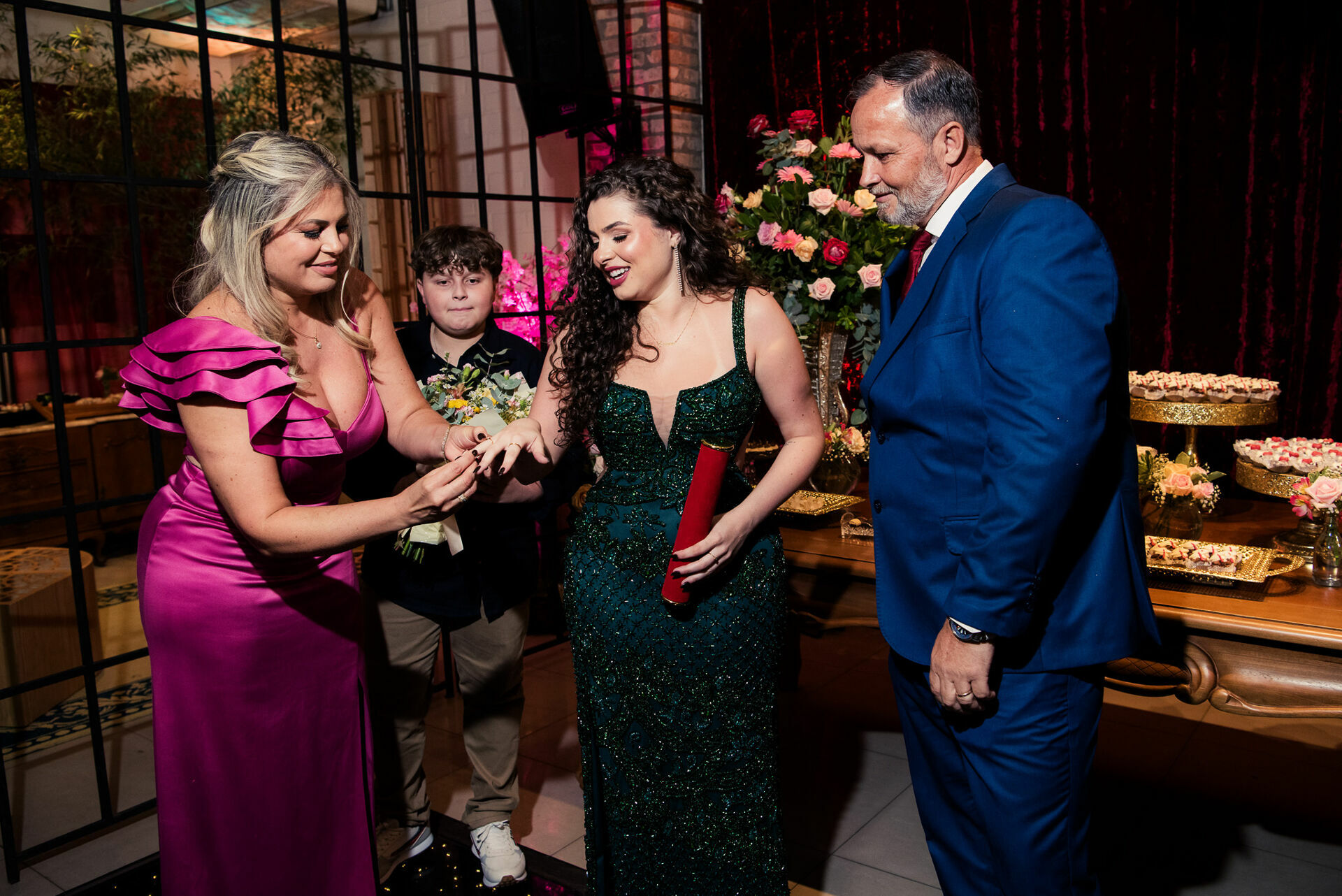 Foto Festa de Formatura Bruna - Relações Internacionais - PUC - Imagem 2