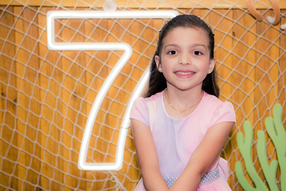 7 anos Antonela
